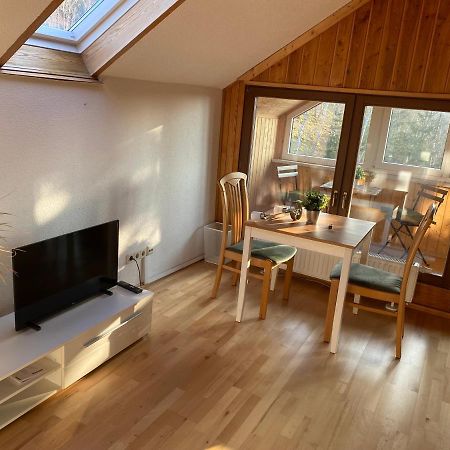 Ruhige Ferienwohnung Dreihansen Lossnitz Exterior foto
