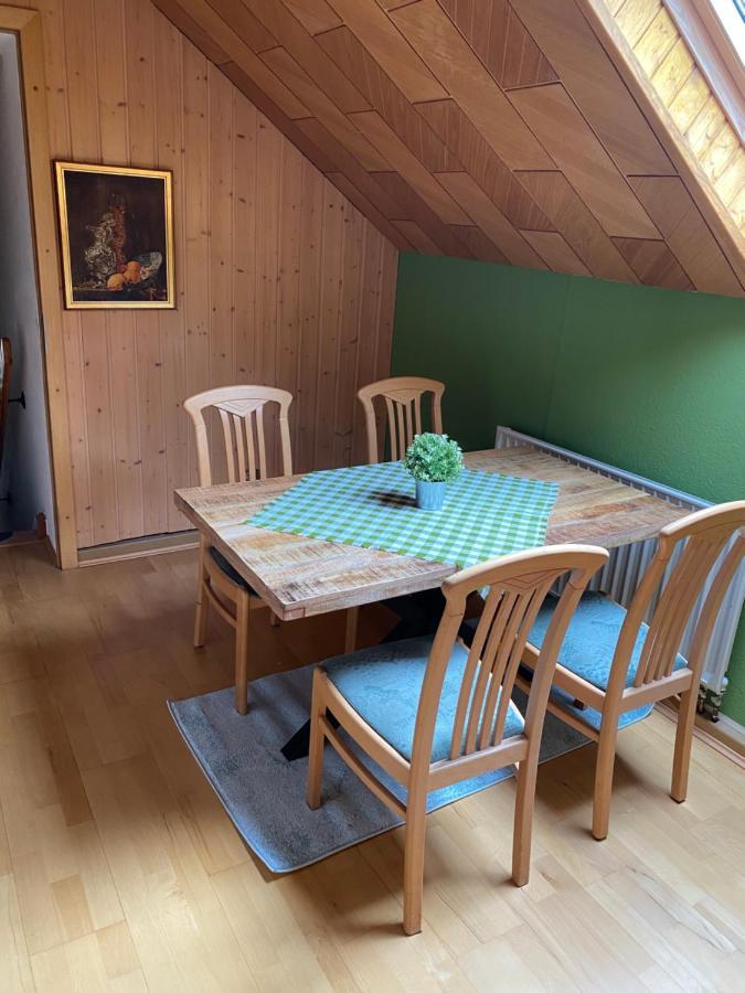 Ruhige Ferienwohnung Dreihansen Lossnitz Exterior foto